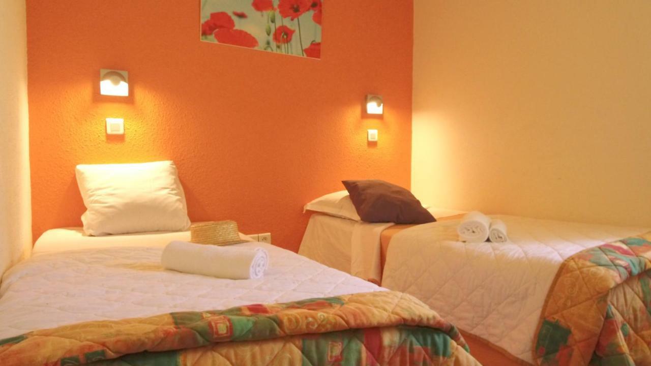 Vvf Sud Aveyron Hotel Brusque Buitenkant foto