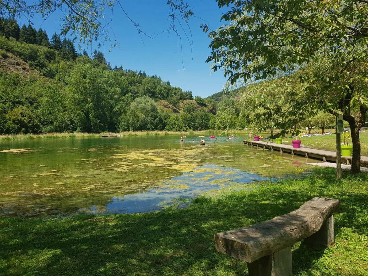 Vvf Sud Aveyron Hotel Brusque Buitenkant foto