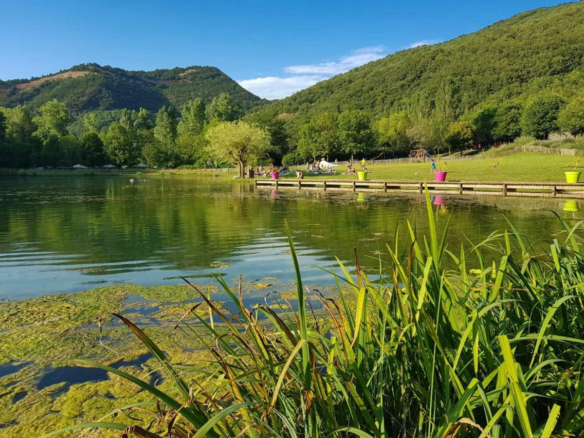 Vvf Sud Aveyron Hotel Brusque Buitenkant foto